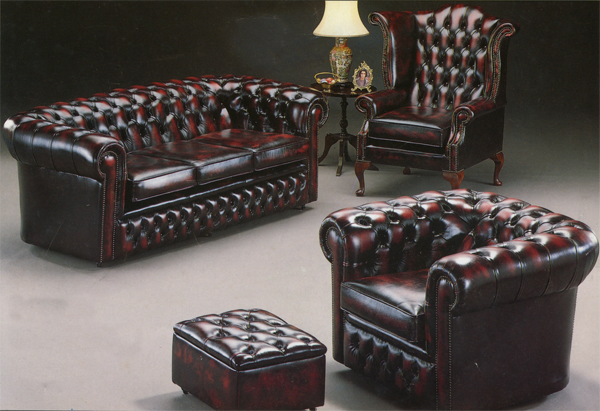 Click to see larger picture of Large curved Chesterfield